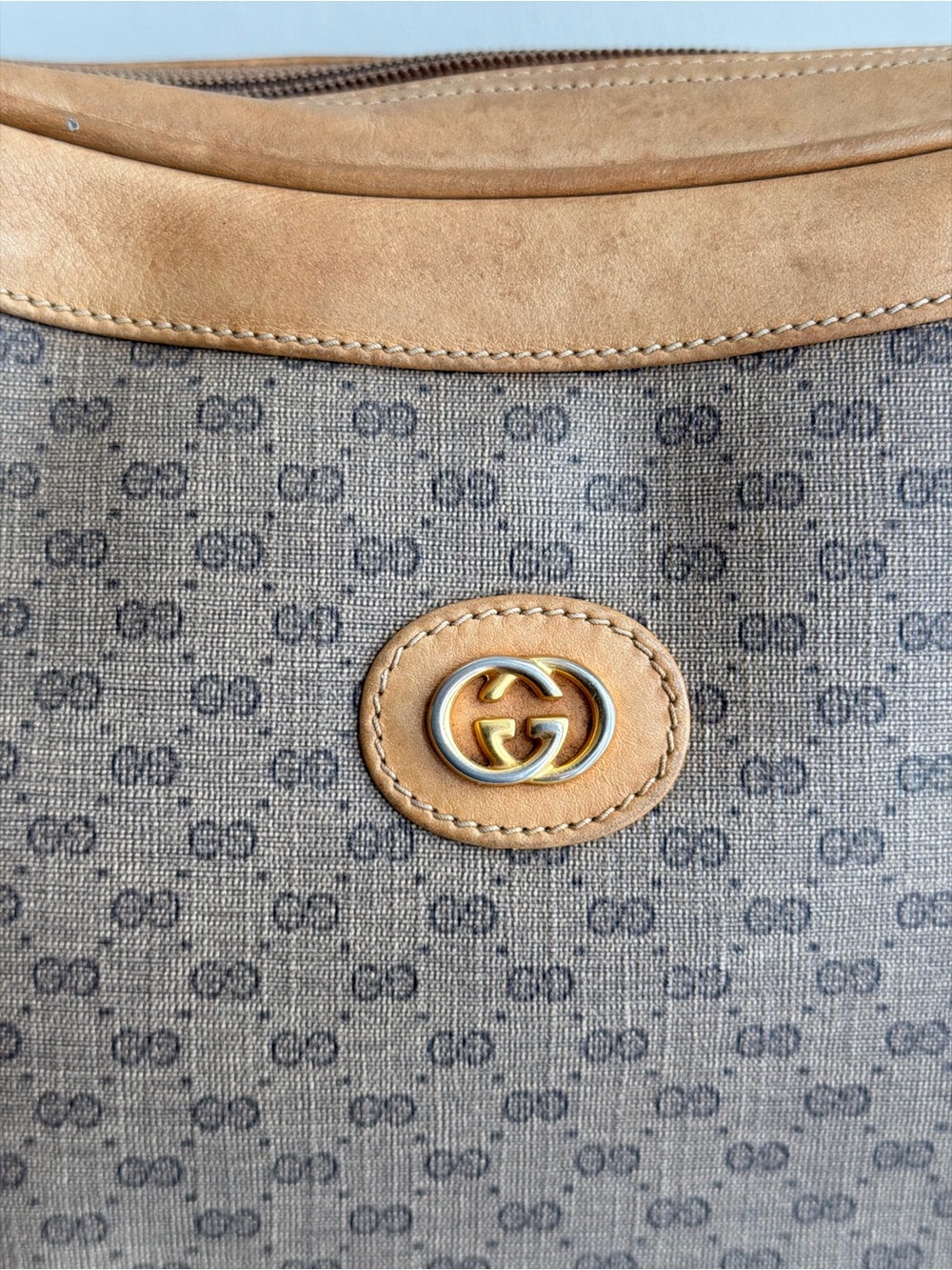 Authentic Gucci Micro GG Supreme Vintage Crescent Crossbody Bag - Picture 10 of 16